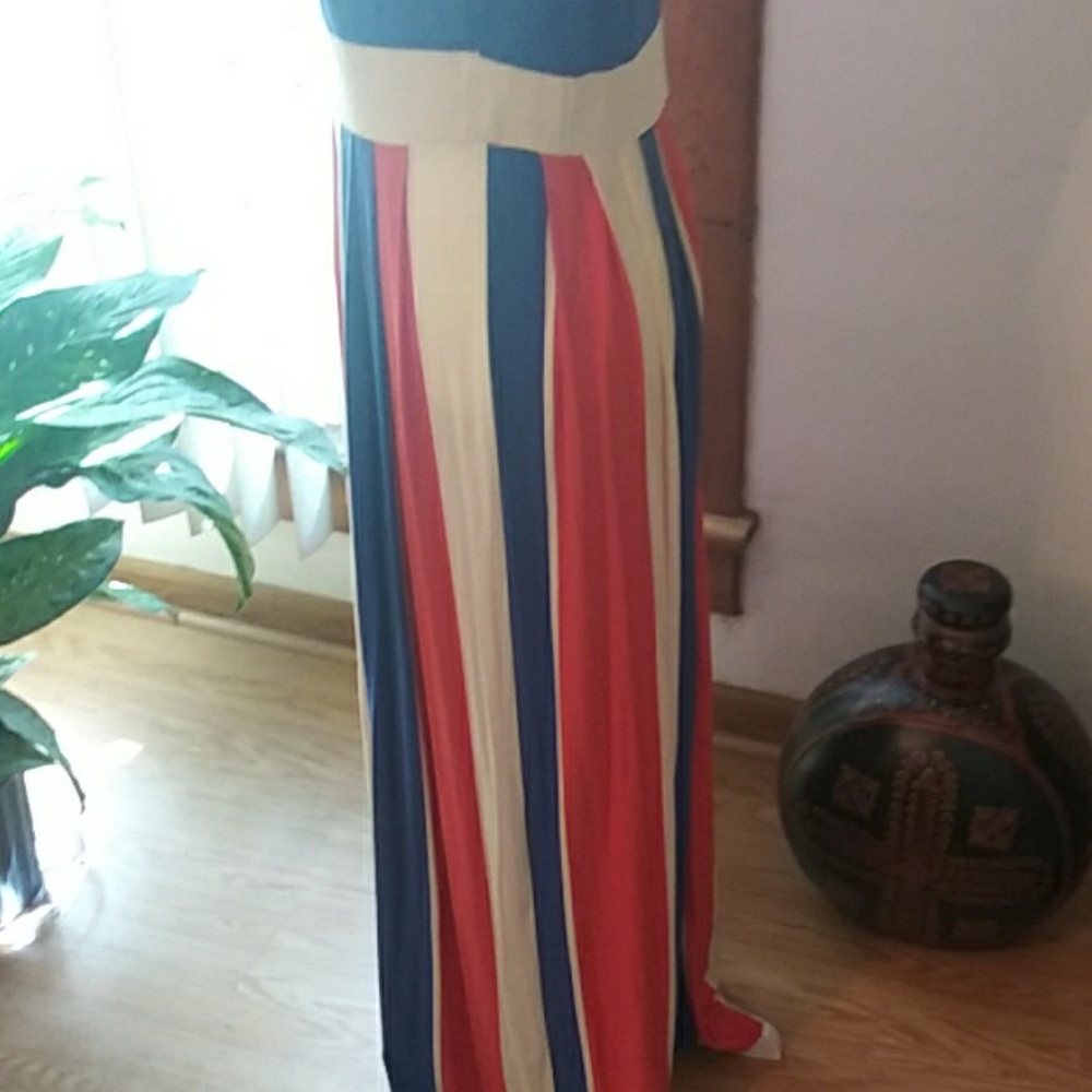Maxi Dress - Picture 3 of 6
